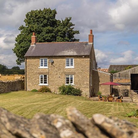 Luxury Farmhouse With Stunning Views And Hot Tub Ebberston 외부 사진