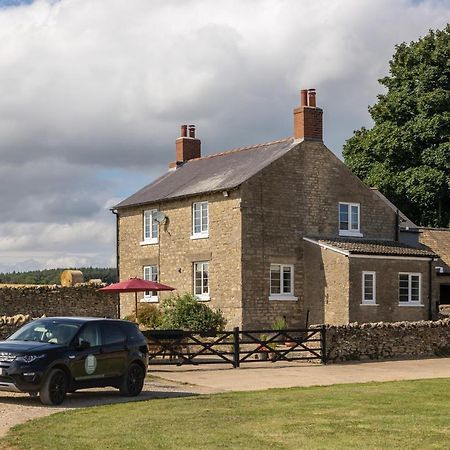 Luxury Farmhouse With Stunning Views And Hot Tub Ebberston 외부 사진