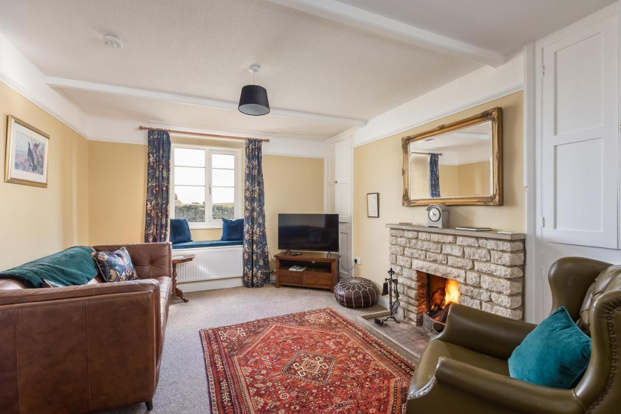 Luxury Farmhouse With Stunning Views And Hot Tub Ebberston 외부 사진