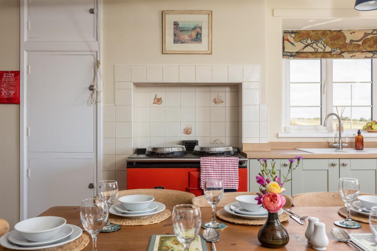 Luxury Farmhouse With Stunning Views And Hot Tub Ebberston 외부 사진