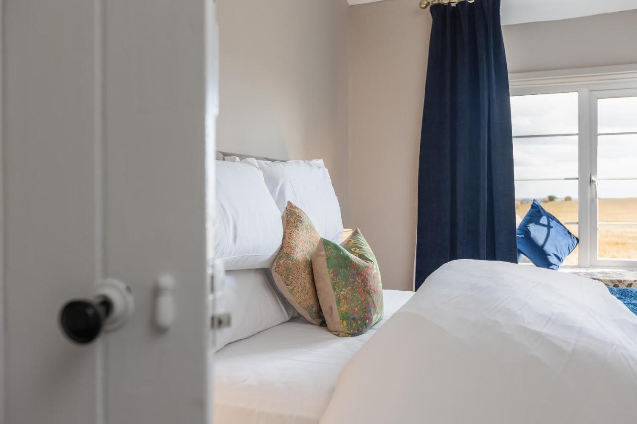 Luxury Farmhouse With Stunning Views And Hot Tub Ebberston 외부 사진