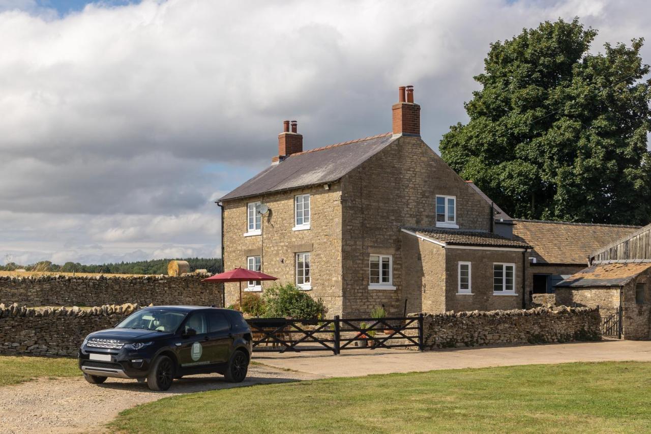 Luxury Farmhouse With Stunning Views And Hot Tub Ebberston 외부 사진