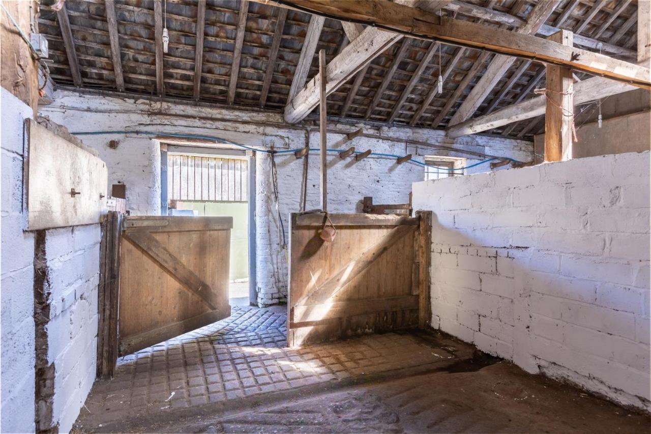 Luxury Farmhouse With Stunning Views And Hot Tub Ebberston 외부 사진